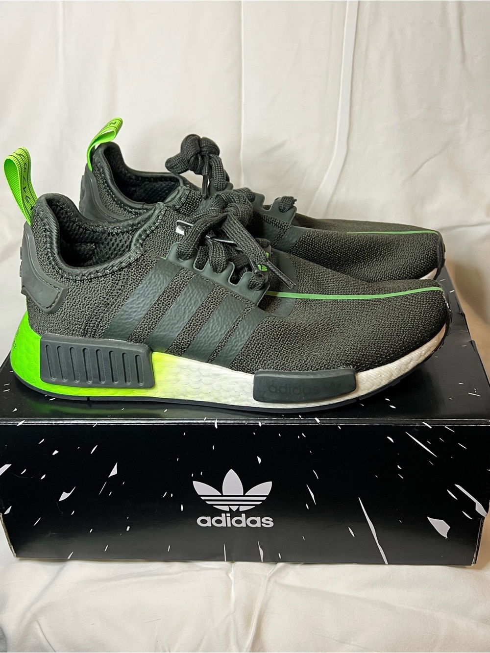 adidas Star Wars Yoda NMD shoes